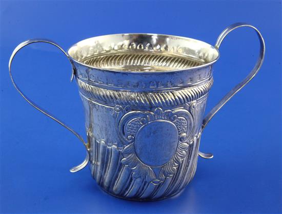 An early 19th century provincial demi spiral fluted silver porringer, 6 oz.